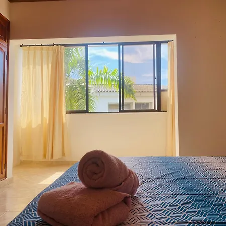 Paraiso Pie De La Popa