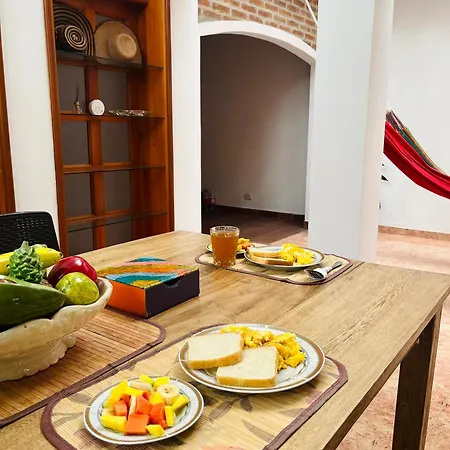 Paraiso Pie De La Popa Guest house 3*